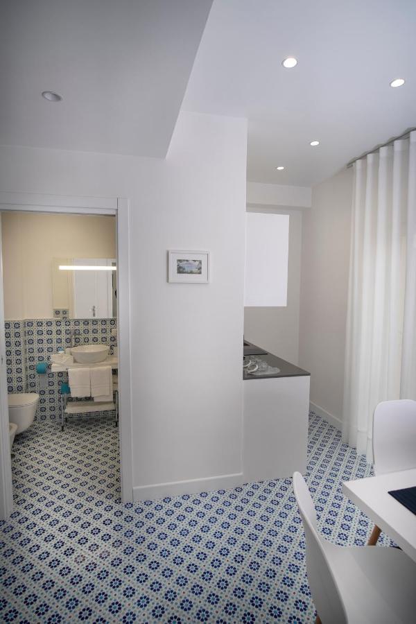 Domus Sole Bed & Breakfast Sorrento Bagian luar foto