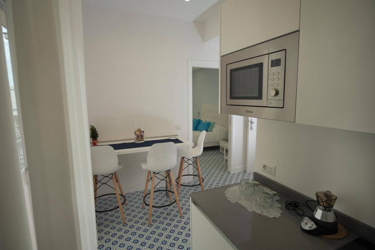 Domus Sole Bed & Breakfast Sorrento Bagian luar foto