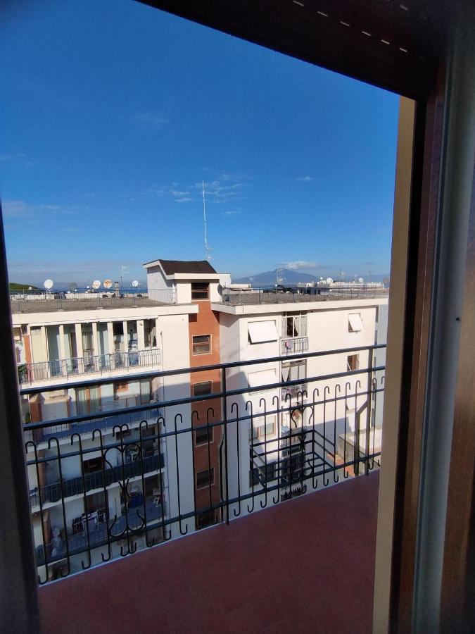 Domus Sole Bed & Breakfast Sorrento Bagian luar foto