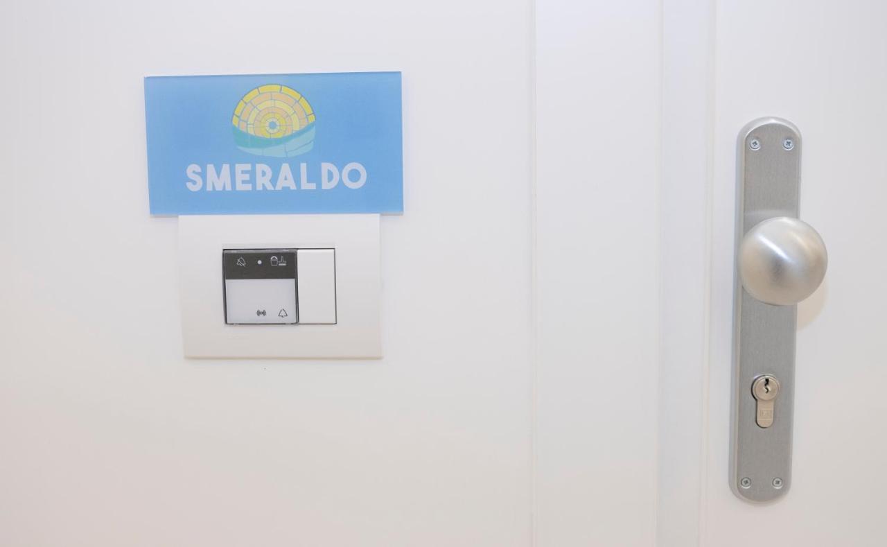 Domus Sole Bed & Breakfast Sorrento Bagian luar foto